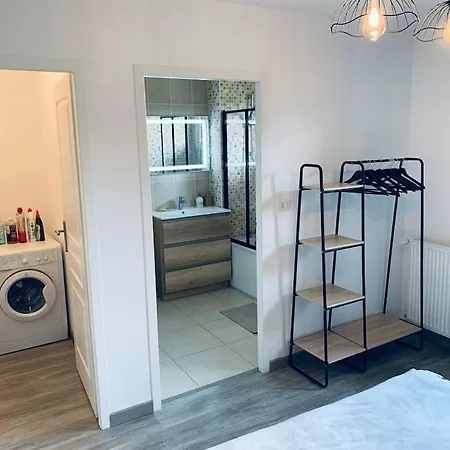 Apartment Appartement Proche Asterix, Chantilly, Cdg, Piscine 15 Juin Au 30 Aout