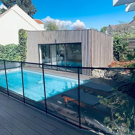 Proche Asterix, Chantilly, Cdg, Piscine 15 Juin Au 30 Aout La Chapelle-en-Serval